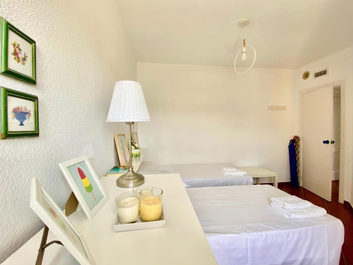 Genial Apartamento En 1A Linea De Playa Con Piscina Almuñécar Εξωτερικό φωτογραφία